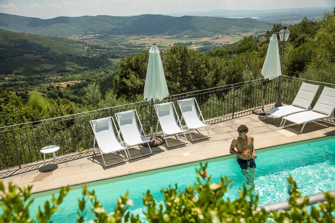 Locanda Agli Amici Cortona Bagian luar foto